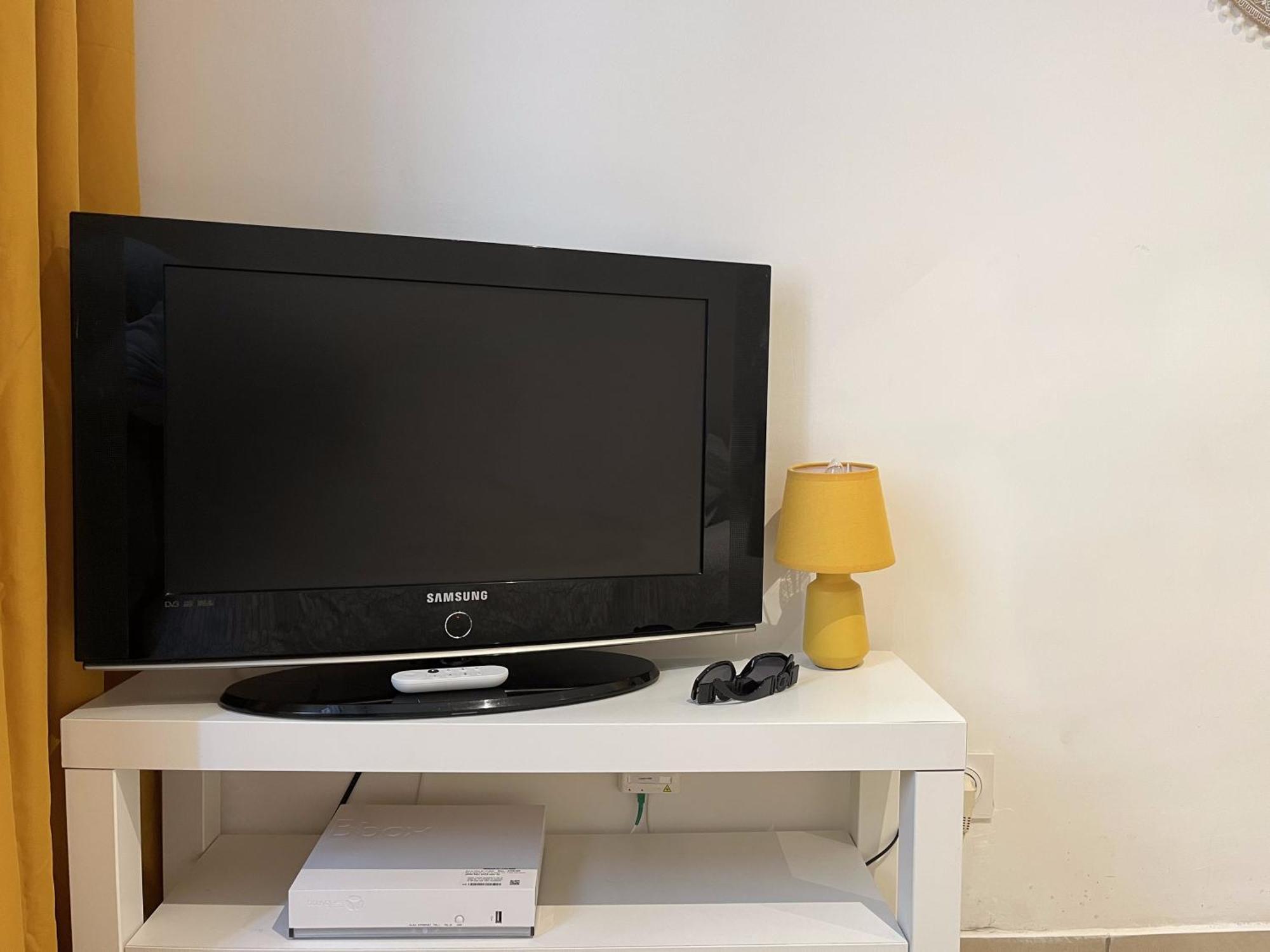 Studio Equipe Confort Proche De Toutes Commodites La Seyne-sur-Mer Εξωτερικό φωτογραφία