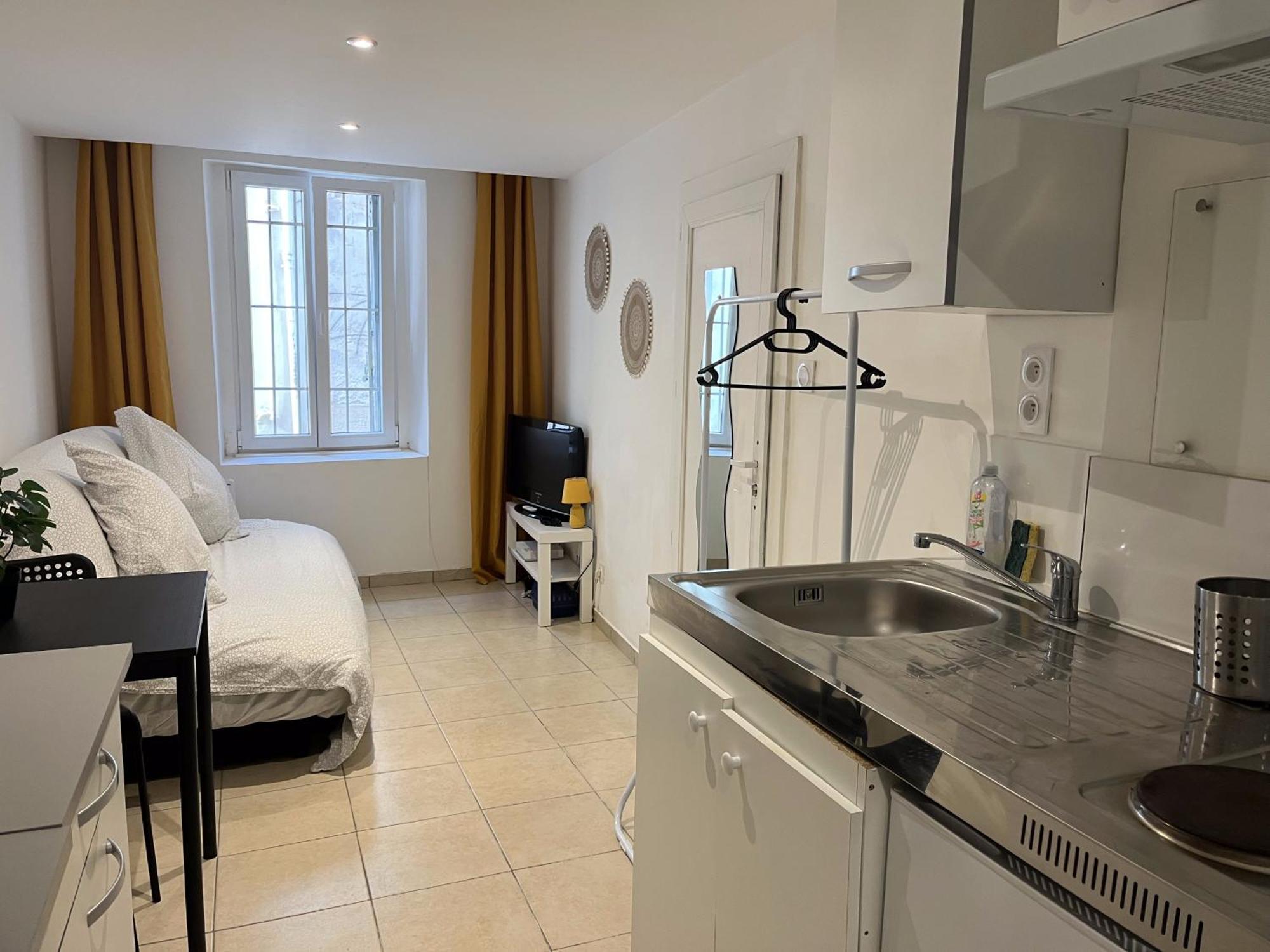 Studio Equipe Confort Proche De Toutes Commodites La Seyne-sur-Mer Εξωτερικό φωτογραφία